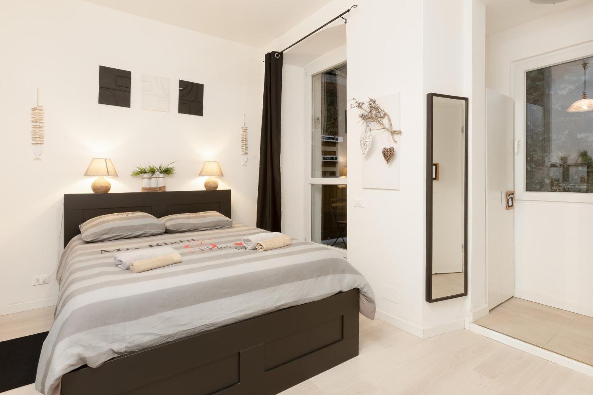 XX Settembre Apartment Trieste Bagian luar foto