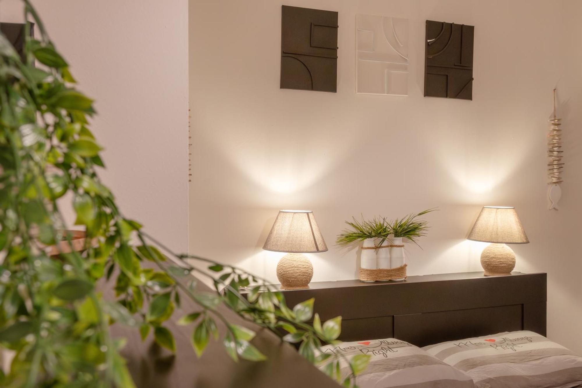 XX Settembre Apartment Trieste Bagian luar foto